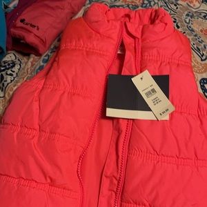 New w tags pink